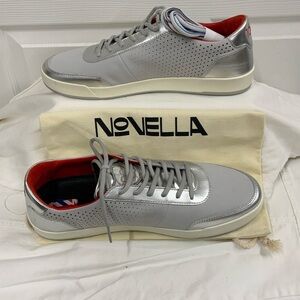 Novella The Mirror Sneakers